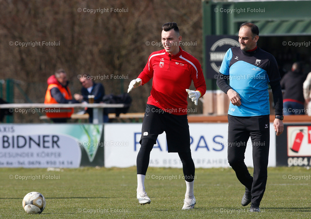 A_LUI_18032023_34 | SPORT,FUSSBALL,LT1 OOE LIGA ASKOE OEDT-SPG WALLERN/ST.MARIENKIRCHNEN 18.03.2023 IM BILD:KAI LANG UND TORMANNTRAINER ALRKSANDER VILOTIC (OEDT) UND (SPGWALLERN) FOTO:FOTOLUI