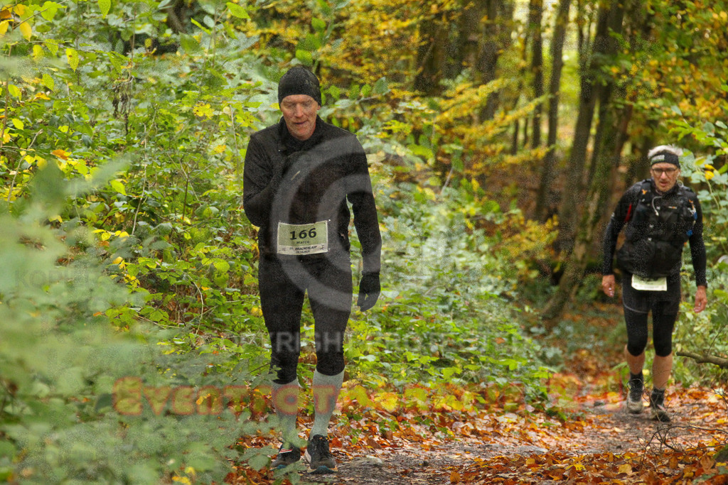 251026_1316_EV4_6724 | Sportfotografie im Rhein-Sieg Kreis, Köln, Bonn, NRW, Rheinland Pfalz, Hessen, etc. Unser Tätigkeitsfeld umfasst den Laufsport vom Volkslauf über den Marathon, Duathlon, Triathon bis zum Ultralauf wie Kölnpfad Ultra oder Schindertrail.
