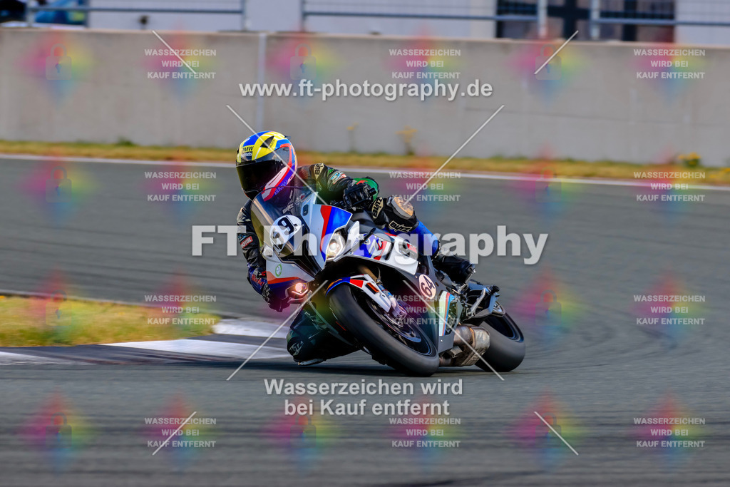 _TCM3512 | Hier findet Ihr Bilder von Touristenfahrten auf der Nürburgring Nordschleife oder von anderen Veranstaltungen die ich besucht habe. Viel Spass beim Durch Schauen 