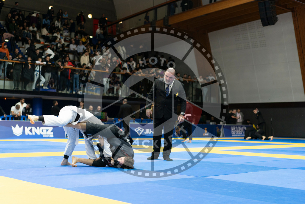 20240119PBB2731 | Fighters compete during the IBJJF European Championship in Paris, France, on January 19, 2024.