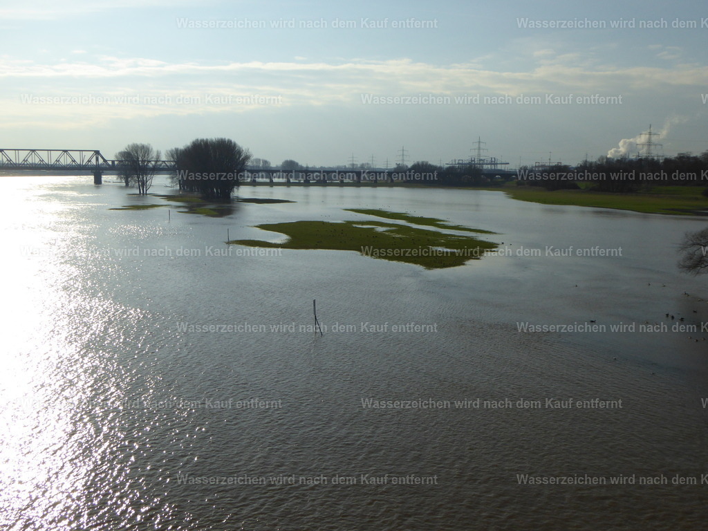 P1000764 | Entdecken Sie die faszinierende Welt von Norbert Michels: Surreale Kunstwerke, hochwertige Fotos, Leinwandbilder & Fotoprodukte wie Tassen mit bild7 - Realisiert mit Pictrs.com