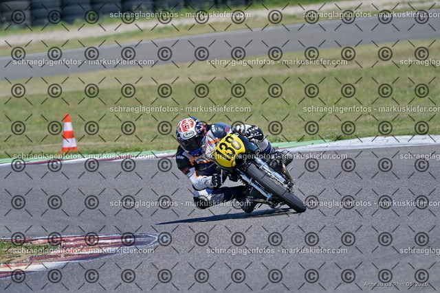 26BT01-1700 | 138 - Realisiert mit Pictrs.com