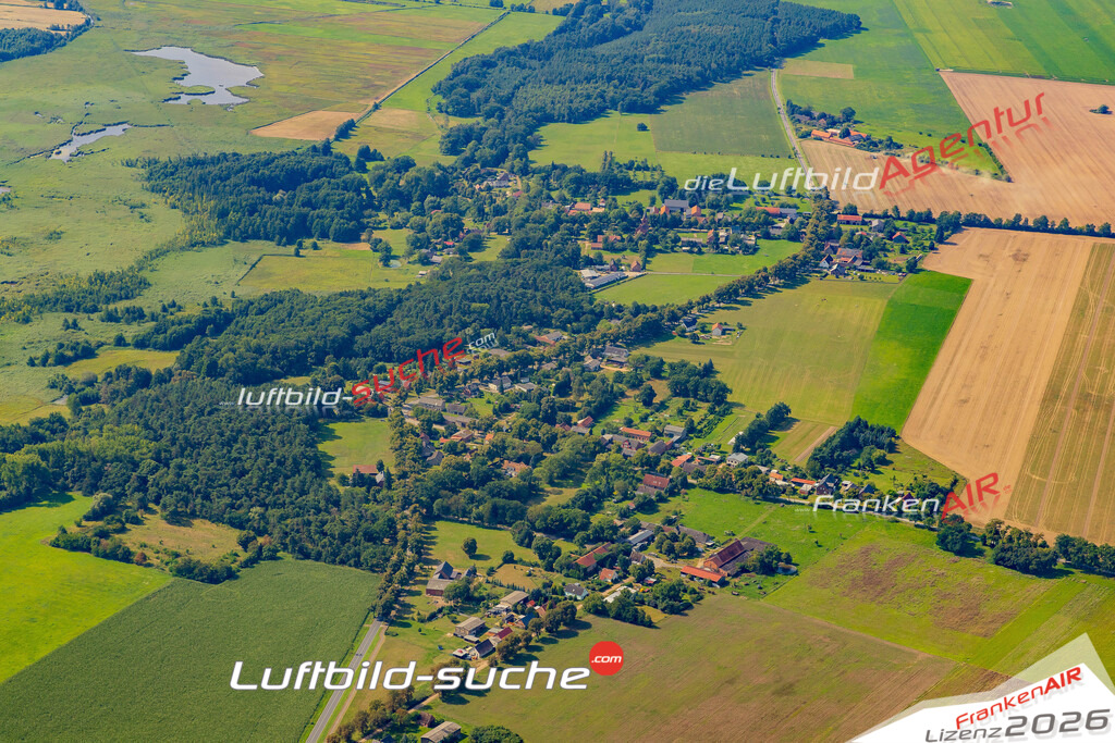 Mellen Lenzen Bild- Das Luftbild wurde 2025 vom UL-Flugzeug heraus erstellt ( keine Drohne bzw. Drohnenaufnahme ) - Hochauflösende Luftaufnahme -Nicht vergleichbar mit Google Maps oder Satelittenbilder- Die Geschenkidee !Mit Lizenz und Bildrechte bestellbar - CC