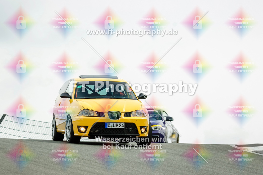 _GTS5594 | Hier findet Ihr Bilder von Touristenfahrten auf der Nürburgring Nordschleife oder von anderen Veranstaltungen die ich besucht habe. Viel Spass beim Durch Schauen 