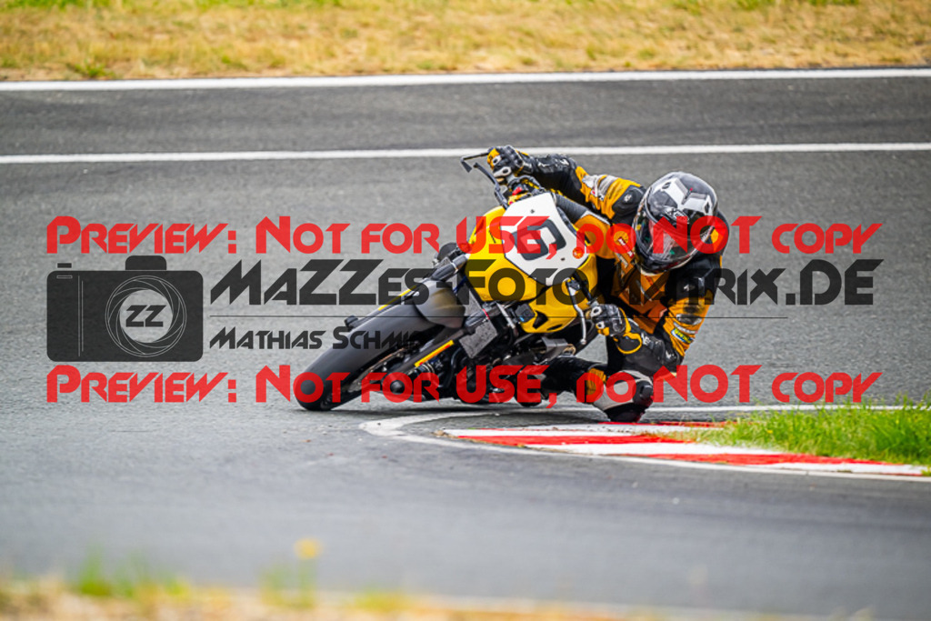 MaZZes_Fotomatrix_20230721_6007705_1718 | TWIN CUP