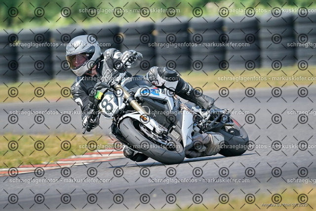 25bt04-1878 | markuskiefer.com - Realisiert mit Pictrs.com