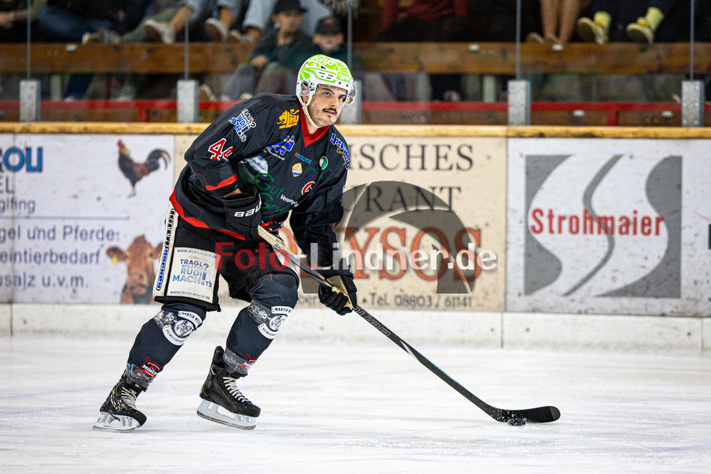 MINERS Meet&amp;Greet Showtraining | MINERS Meet &amp; Greet 2025, MINERS Meet&amp;Greet Showtraining, 20250906,, 2025-09-06 in Peißenberg  (Eishalle Peißenberg), Martin LIDL, Copyright: WolfgangxLindner www.foto-lindner.de