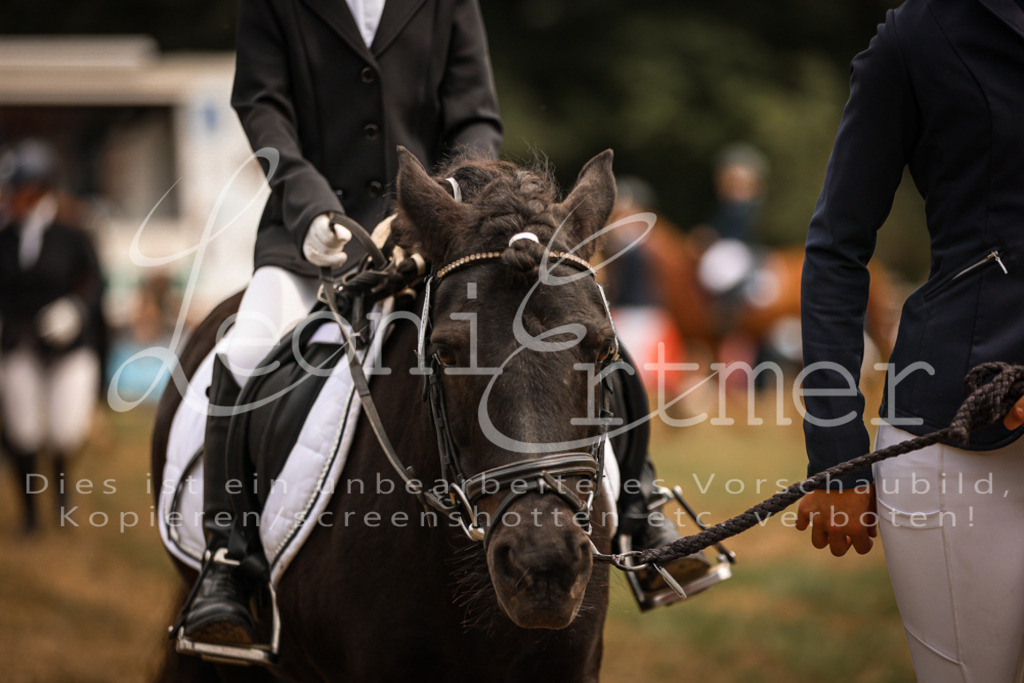 01.SoFZ00185 | Leoni Ertmer Photography - Realisiert mit Pictrs.com