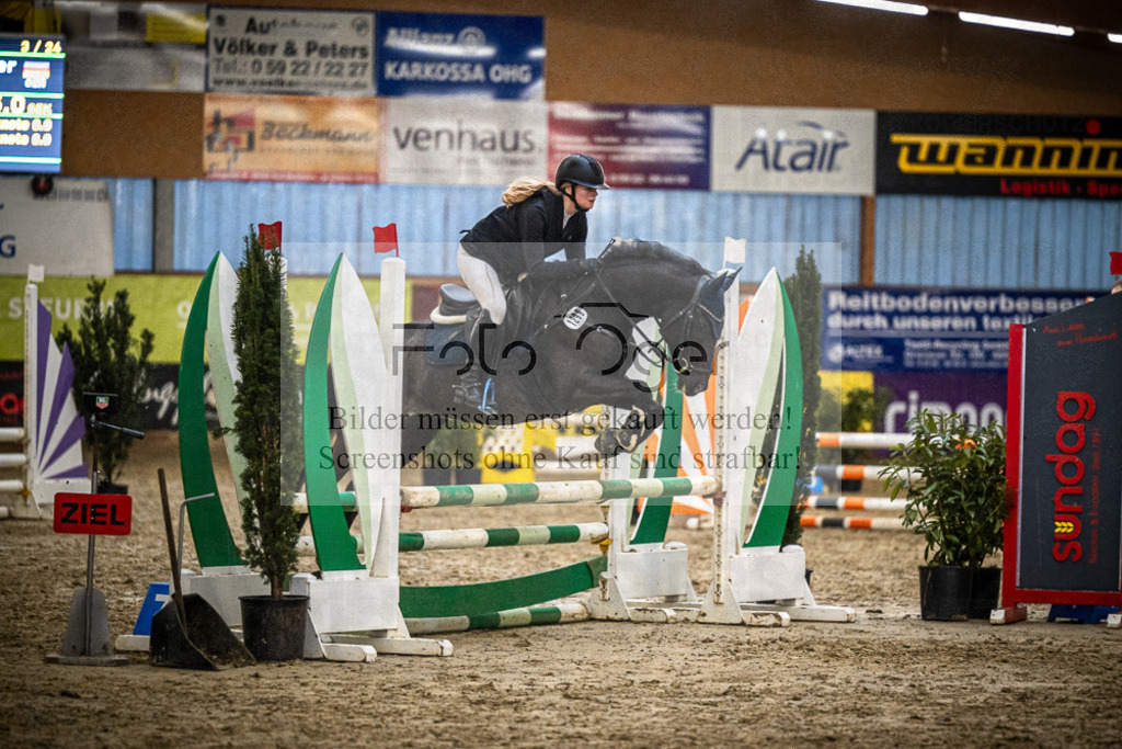 DOS_0128 | Entdecke hochwertige Reitturnierfotos von Foto Oger. Professionell, emotional und authentisch – jetzt Lieblingsmomente im Shop bestellen.Deutschlandweite Turnierfotografie. - Realisiert mit Pictrs.com