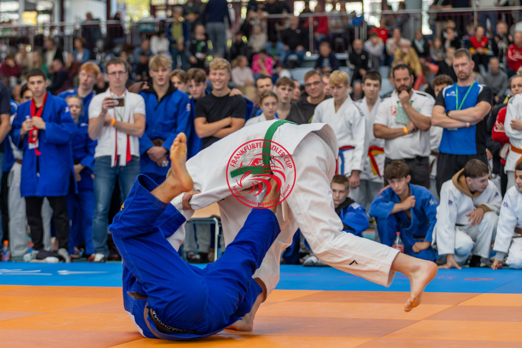 Internationaler Adler Cup 2024 | Foto vom Internationalen Adler Cup Judo Turnier im Sport- und Freizeitzentrum Kalbach im Oktober 2024 - Realisiert mit Pictrs.com