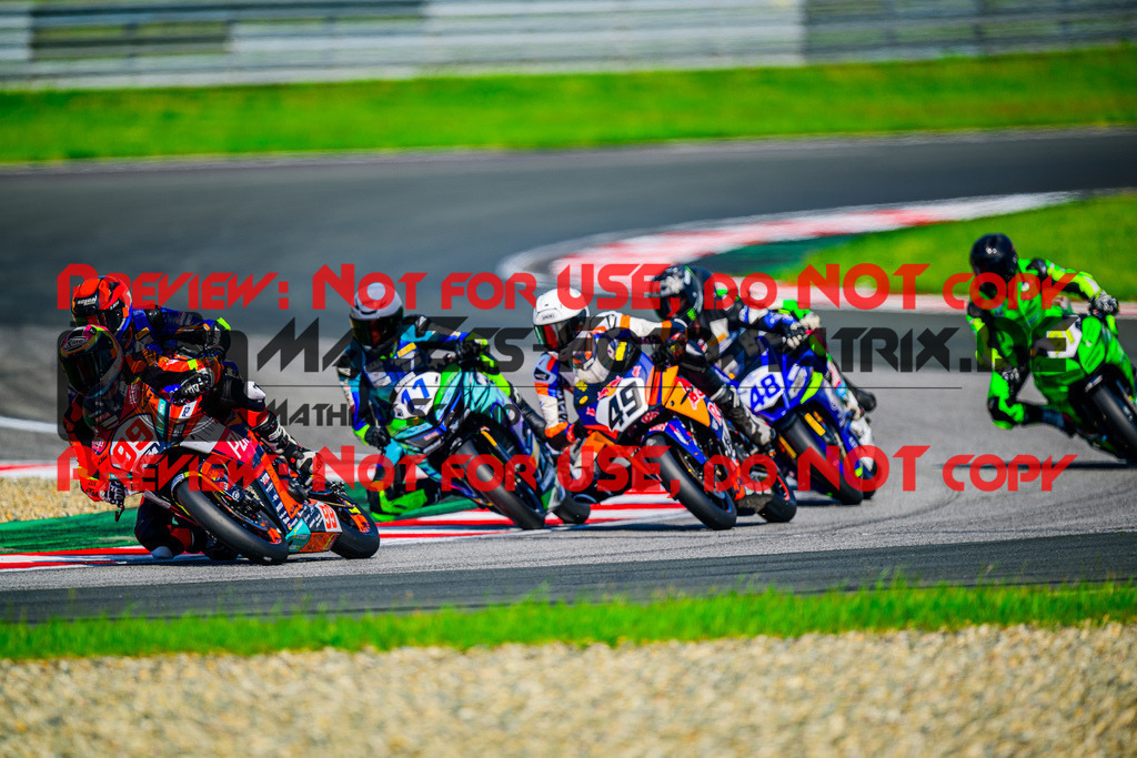 MaZZes_FotoMatrix_240601_6007705_1573 | SSP300