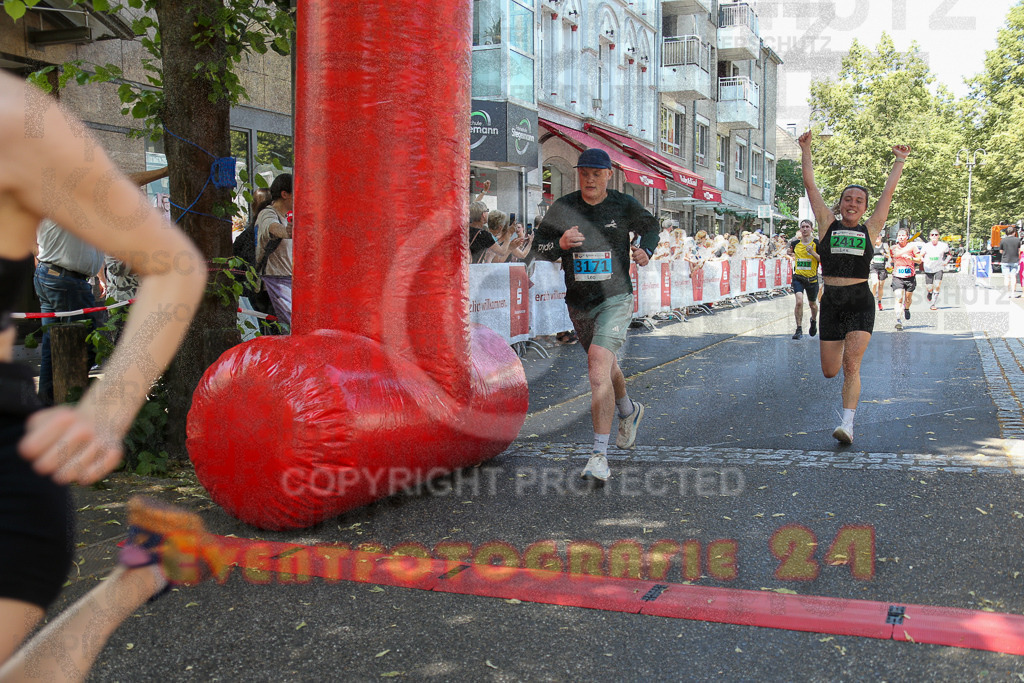 250621_1201_EX1_4629 | Sportfotografie im Rhein-Sieg Kreis, Köln, Bonn, NRW, Rheinland Pfalz, Hessen, etc. Unser Tätigkeitsfeld umfasst den Laufsport vom Volkslauf über den Marathon, Duathlon, Triathon bis zum Ultralauf wie Kölnpfad Ultra oder Schindertrail.