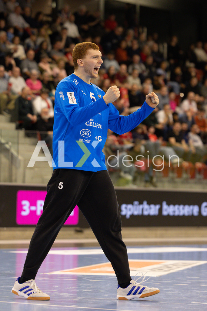 Handballen I Herren I Saison 2025-2026 I Quickline Handball League 2026 | Men I 18. Spieltag I Pfade Winterthur - Kadetten Schaffhausen I 20.12.2025 | 5 Leon Bergmann (Kadetten Schaffhausen) - Torhüter - Realisiert mit Pictrs.com