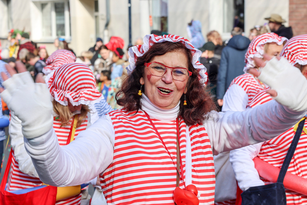 top-top.de 240212-014 | Foto, Video, Fotografie, Videografie, Fotobox, DJ, Discjockey, Musik, Musikbox, Veranstaltung, Photobooth, Amazon, Ebay, Buchtipp, Bestseller, Autor, Verlag, Buch, Wesel, Hamminkeln, NRW, Dinslaken, Rees, Drohne, Hochzeit, Party, Fotobox, Wesel, Fotograf