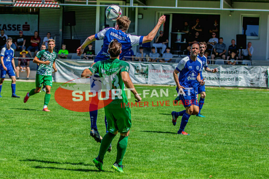 ASV Klagenfurt - Donau Klagenfurt | Felix Marko (ASV Klagenfurt #3) Thomas Guggenberger (SV Donau Klagenfurt #13) ; ASV Klagenfurt - Donau Klagenfurt am 31.07.2022 in Klagenfurt
(ASV Platz Annabichl), AUSTRIA, (Photo by Ernst Krawagner sport-fan.at) - Realisiert mit Pictrs.com