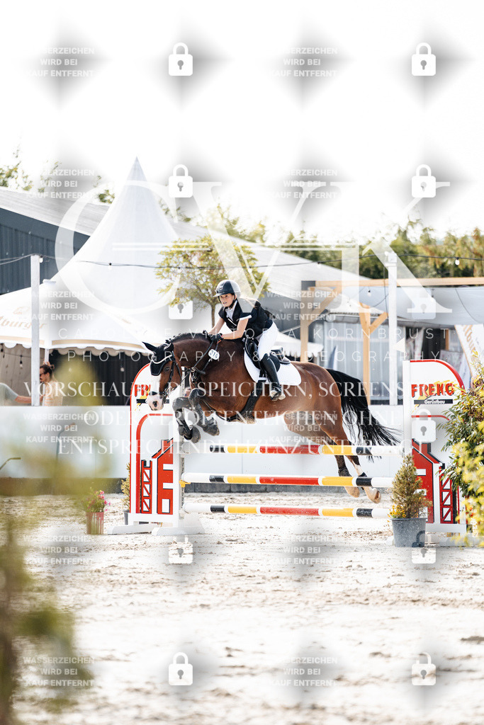 CK905781 | Turnierfotografie Pferdefotografie Trier Rheinland-Pfalz Pferdesport Reitsport Tierfotografie Sportfotografie Pferdevideo Pferdevideografie Equestrianvideography equestrianphotography  - Realisiert mit Pictrs.com