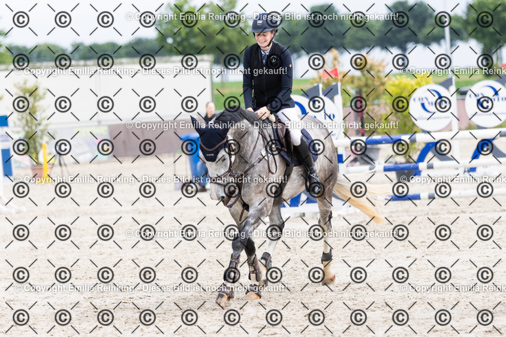 CL5A2077 | Emilia Reinking Fotografie - Realisiert mit Pictrs.com