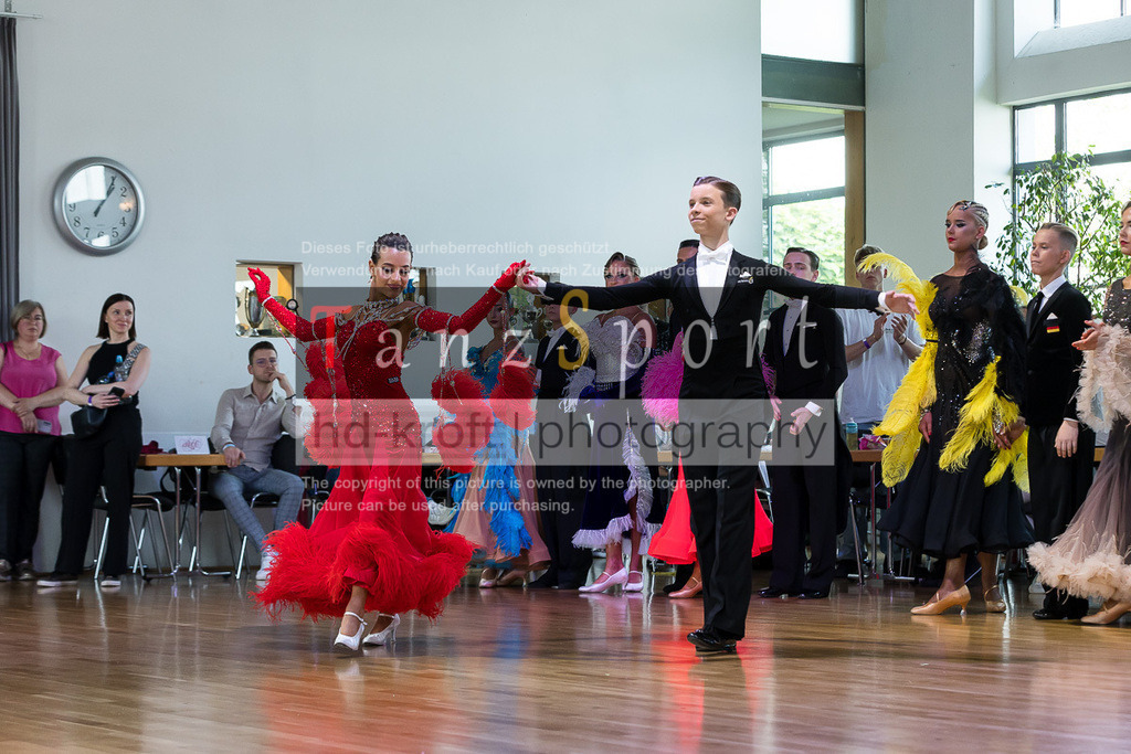 20240615_DM-Jun2-Kombi_08527 | Tanzsportbilder, Standardtanz, Lateintanz, WDSF, DTV, LTVB, dancecomp, goc, hessen tanzt, blaues band der spree, walzer, tango, wiener walzer, slowfox, quickstepp, samba, rumba, cha-cha-cha, paso doble. jive, hd-kroft photography, turniertanzsport