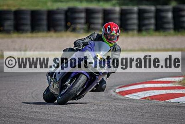 pube9375 | Professionelle Fotos von Sportveranstaltungen, aber auch Hochzeiten und anderen Events. - Realisiert mit Pictrs.com