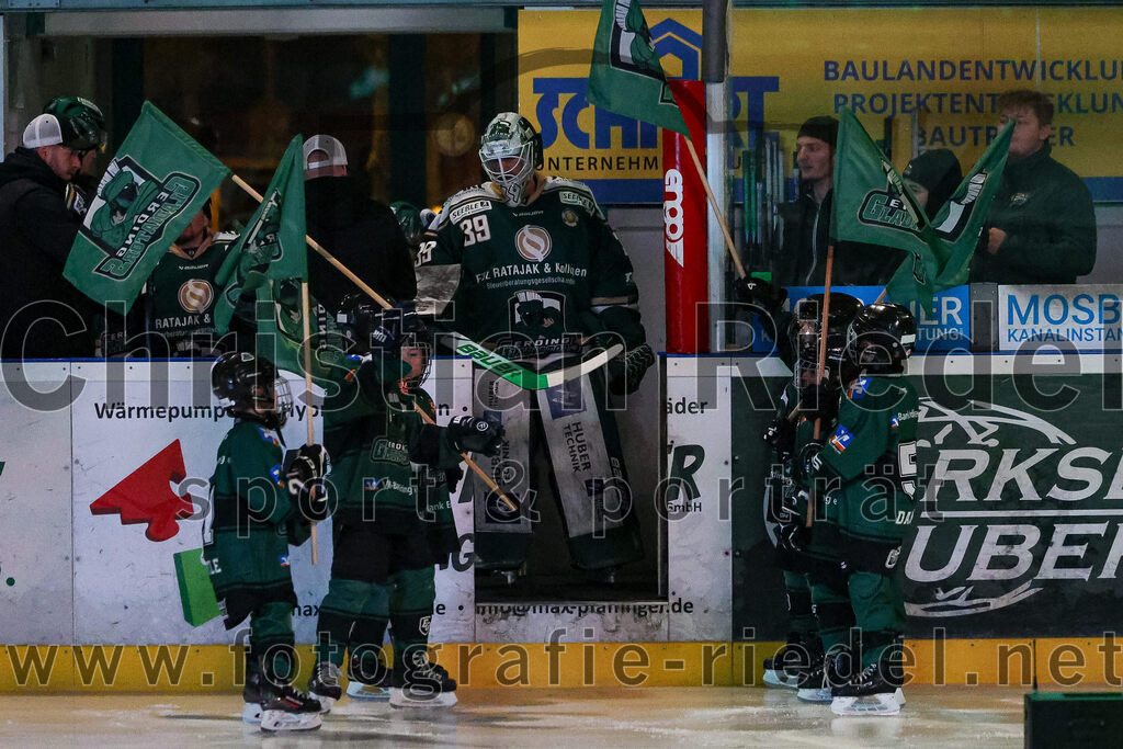 2026-01-18_029_TSV_Erding_gegen_Selber_Woelfe | Erding, Deutschland, 18.01.2026:Eishockey, Oberliga Süd 2025 / 2026, 38. Spieltag, TSV Erding gegen Selber Wölfe, Endergebnis: 2:3 n.V.Foto: Christian Riedel / fotografie-riedel.net
