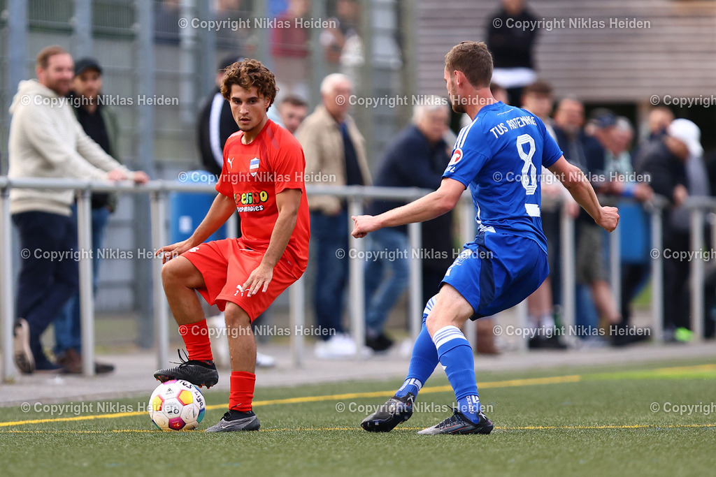 NH_TuSRotenhof_InterTürksporKiel_Testspiel_27062025 | #8 Felix Peter Struck (TuS Rotenhof), #2 Miguel Can Alvarez Sari (Inter Türkspor Kiel)Fußball I Herren I Freundschaftsspiel I Saison 2025-2026  I TuS Rothenhof - Inter Türkspor Kiel I 27.06.2025 I B-Platz Rotenhof