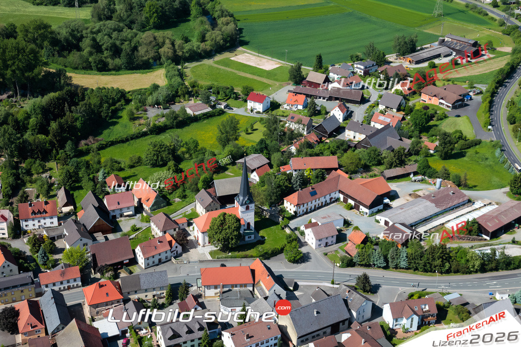Luftbild von Melkendorf Kulmbach - Luftaufnahme wurde 2009 von https://frankenair.de mittels Flugzeug (keine Drohne) erstellt - die Geschenkidee
