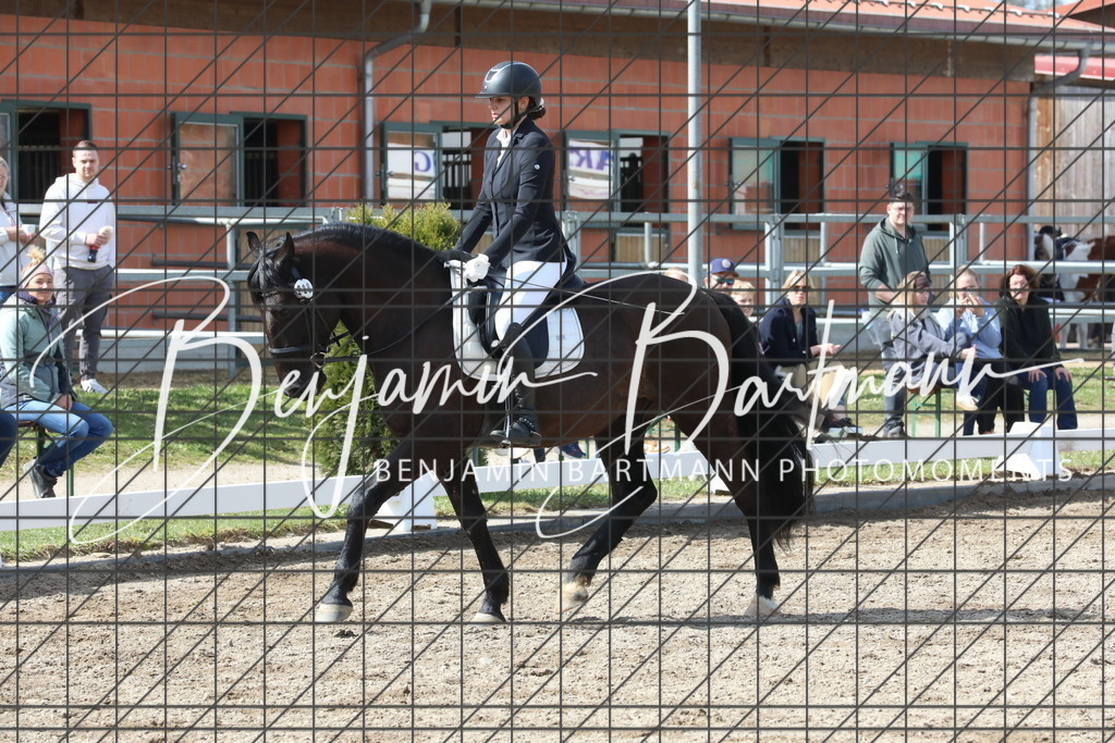 AZ2A3233 | Benjamin Bartmann Photomoments