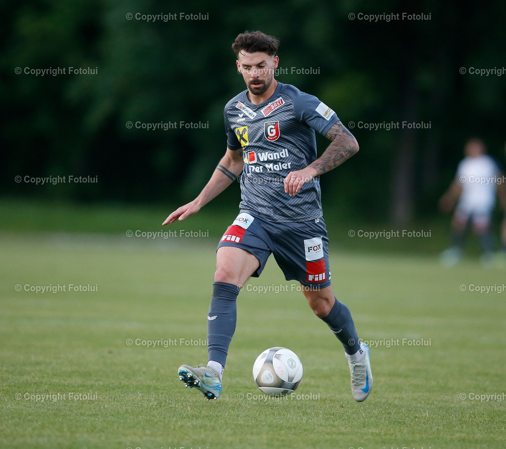 A_LUI_23052025_31 | SPORT FUSSBALL REGIONALLIGA MITTE ASKOE OEDT-UNION GURTEN 23.0.2025 IM BILD: SIMON SCHNAITTER (GURTEN) FOTO:FOTOLUI