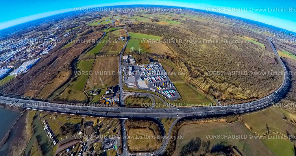 Hamm240190110_A2_AutohofLippetal | Luftbild, BAB Autobahn A2 und Autohof Lippetal, LKW Stellplatz, Wiesen und Felder mit Waldgebiet, Erdkugel, Fisheye Aufnahme, Fischaugen Aufnahme, 360 Grad Aufnahme, tiny world, little planet, fisheye Bild, Uentrop, Hamm, Ruhrgebiet, Nordrhein-Westfalen, Deutschland