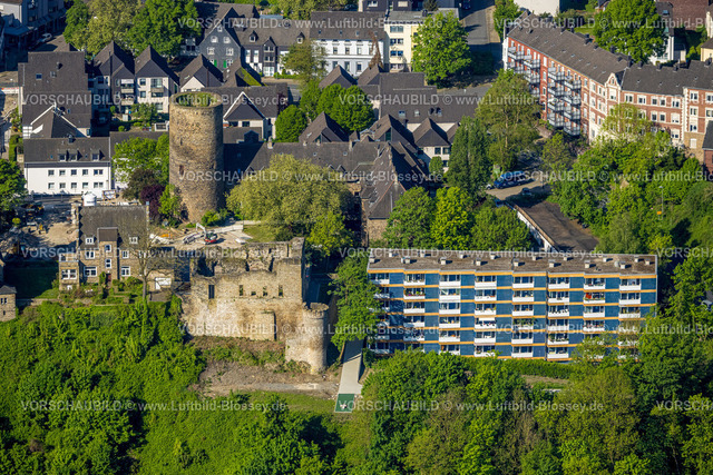 Wetter240503458 | Luftbild, Burgruine Wetter, Burgturm, Mehrfamilien-Wohnhaus und Balkone, Freiheit Wetter, Wetter, Ruhrgebiet, Nordrhein-Westfalen, Deutschland