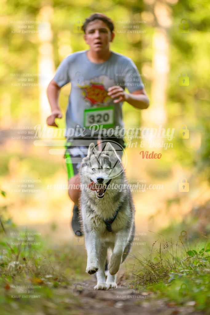 MompixPhotography_Yens2025_B3-189 | PayLife