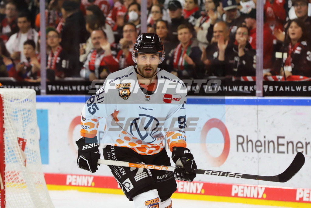 Fabio Pfohl - WOB | Fabio Pfohl - WOB - Realisiert mit Pictrs.com