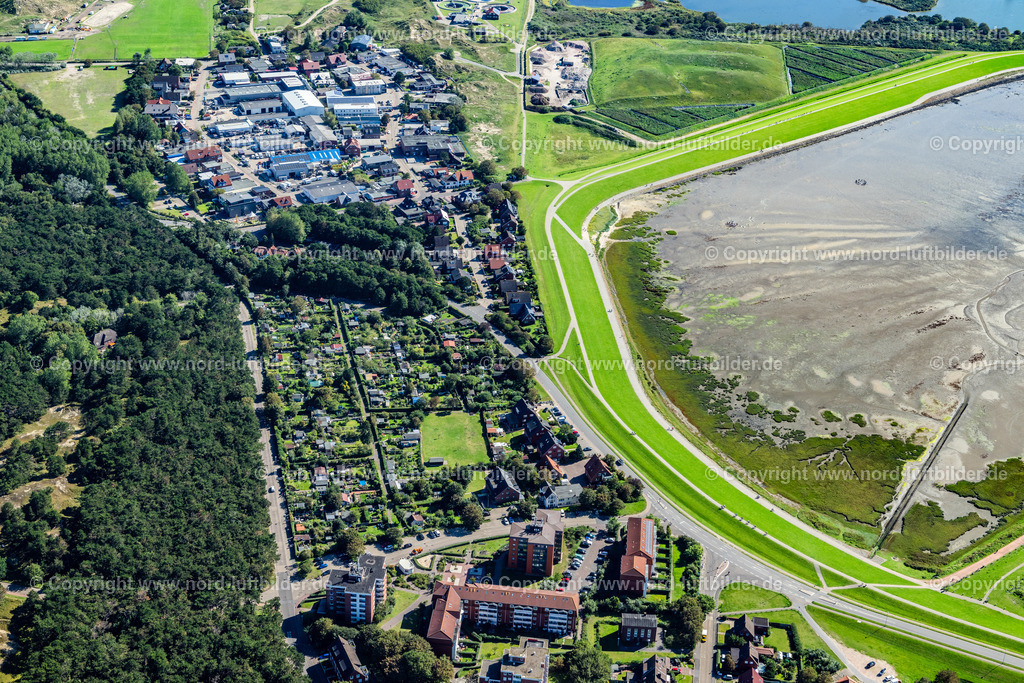Norderney_Kleingartenkolonie_ELS_7009050923 | NORDERNEY 05.09.2023 Kleingartenanlagen des Vereins - der Laubenkolonie " Kleingärtnerverein Norderney e.V. " auf der Insel Norderney im Bundesland Niedersachsen, Deutschland. // Allotment gardens of the association - the arcade colony "Kleinaertnerverein Norderney e.V." on the island of Norderney in the state of Lower Saxony, Germany. Foto: Martin Elsen