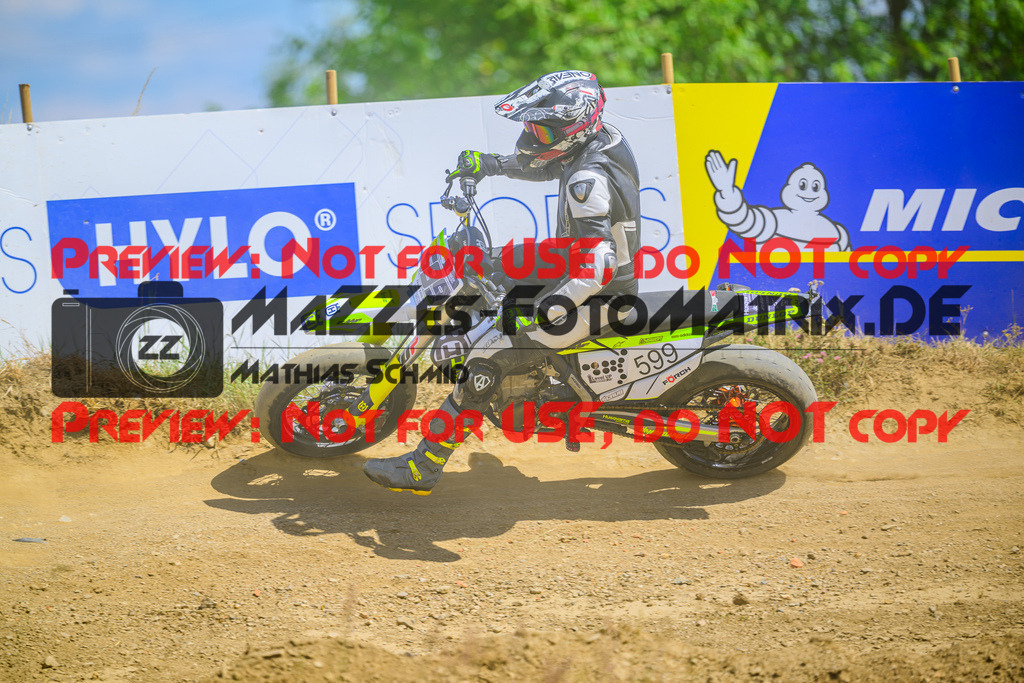 MaZZes_Fotomatrix_20250704_6007705_7961 | GELB