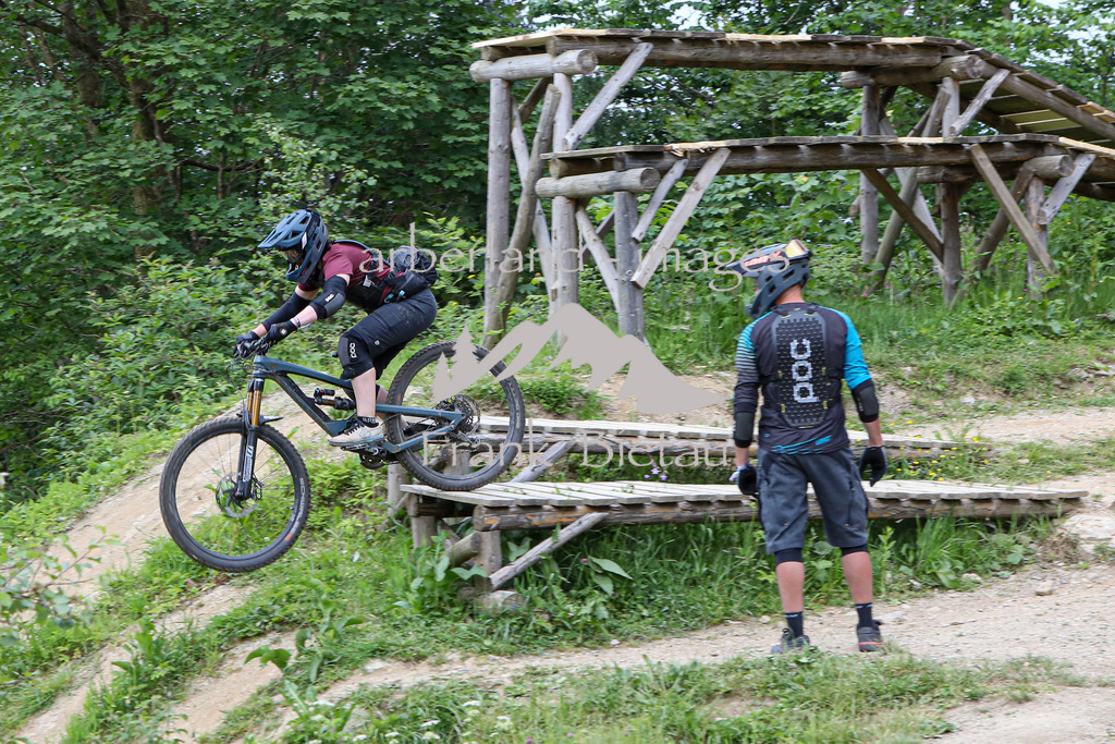 OE7A7223 | Szenen aus dem MTB und Downhill Tagesprogramm am Geisskopf