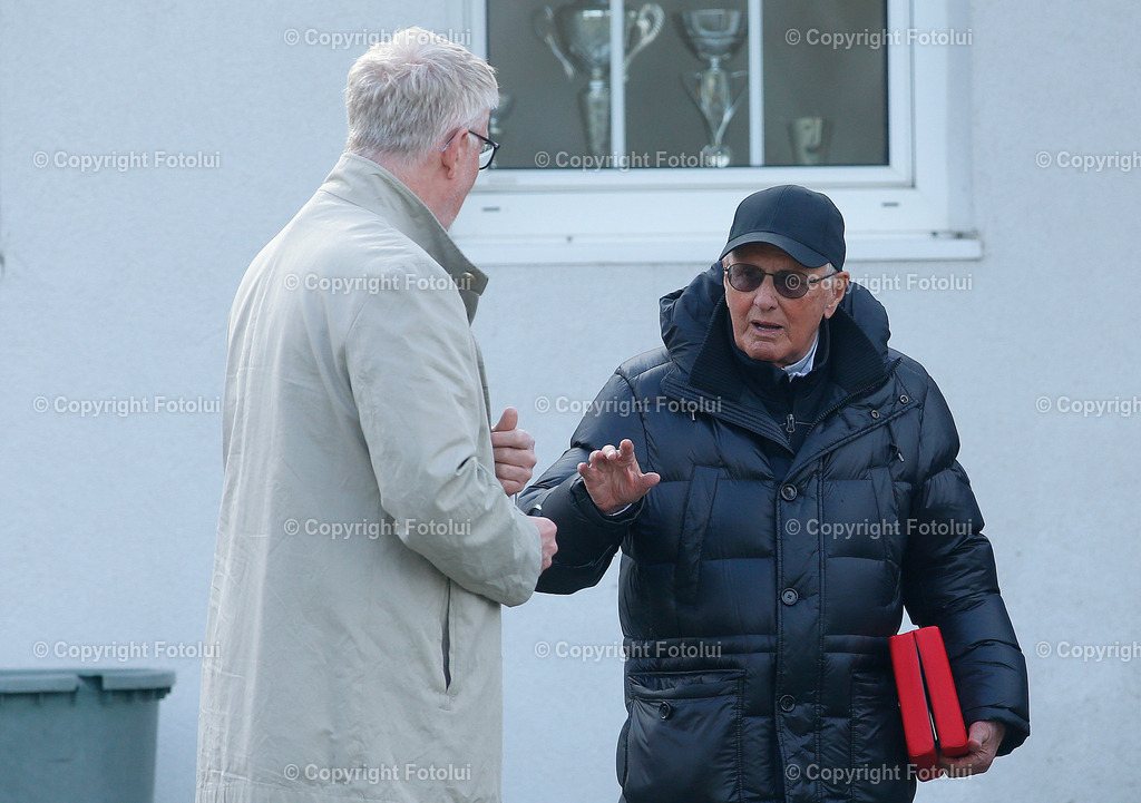 A_LUI_22032025_32 | SPORT,FUSSBALL,REGIONALLIGA MITTE ASKOE OEDT-HERTHA WELS 22.03.2025 IM BILD: GEORG LEBLHUBER (KRONEZEITUNG)UND FRANZ GRAD  (OEDT)   FOTO:FOTOLUI