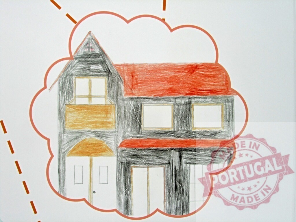 Child drawing dream house in thought bubble | Child's colored pencil drawing of a house appearing within a thought bubble - Realized with Pictrs.com
