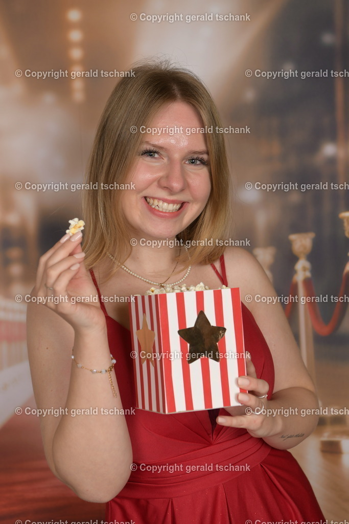 MT1_4840 | Wählen Sie hier bitte Ihr bestes Foto aus, mit diesem Bild wird Ihr Set produziert. Sollten Sie kein Bild wählen oder mehrere suchen wir das Beste aus!