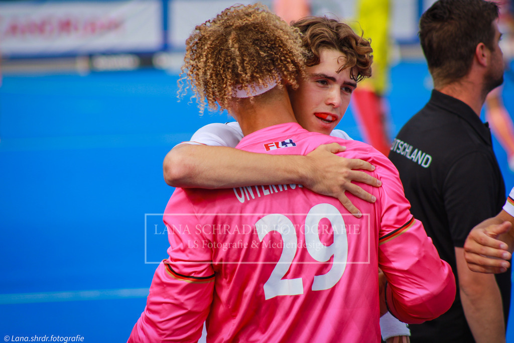 Fabio Seitz, Joshua Onyekwue Naji, U21 EM FINALE GER-NED 30.07.22 | lanaschraderfotografie - Realisiert mit Pictrs.com