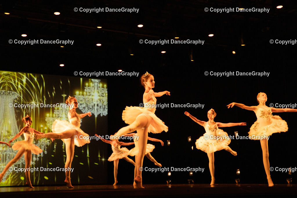 GPHY4509 | DanceGraphy - Realisiert mit Pictrs.com