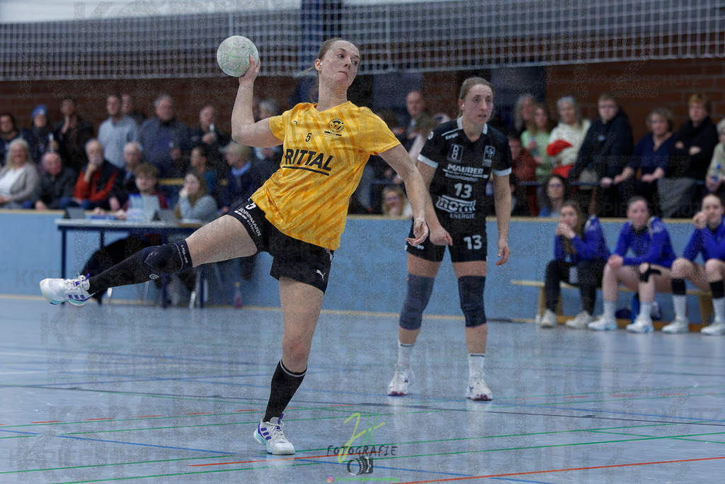 Handball Frauen Oberliga Mitte, HSG Eibelshausen/Ewersbach - HSG Lumdatal | Handball Frauen Oberliga Mitte, HSG Eibelshausen/Ewersbach - HSG Lumdatal am 21.02.2026 in Dietzhölztal-Steinbrücken (Sporthalle am Hammerweiher)Photo © 2026 - Jörg Heinrich - Realisiert mit Pictrs.com