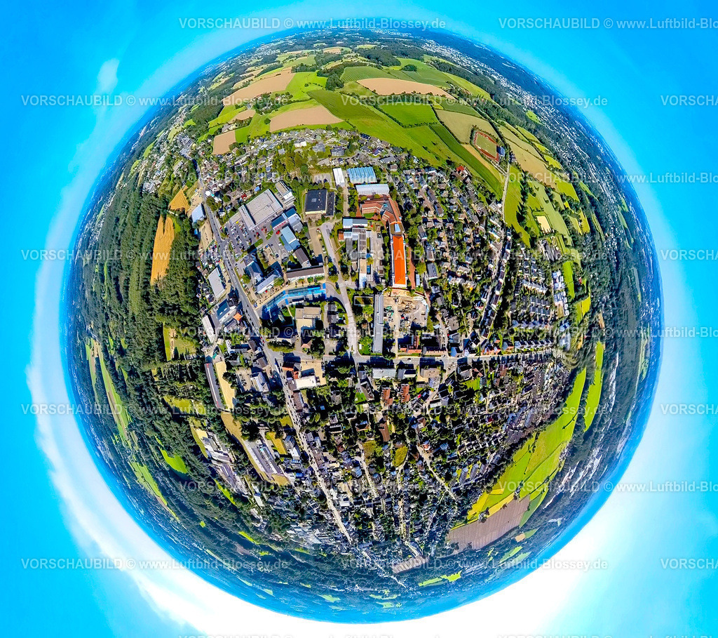 Sprockhoevel240890631Hasslinghausen_Rathaus | Luftbild, Rathaus, ZOB Busbahnhof und Einkaufszentrum mit Schulzentrum, Erdkugel, Fisheye Aufnahme, Fischaugen Aufnahme, 360 Grad Aufnahme, tiny world, little planet, fisheye Bild, Haßlinghausen, Sprockhövel, Ruhrgebiet, Nordrhein-Westfalen, Deutschland