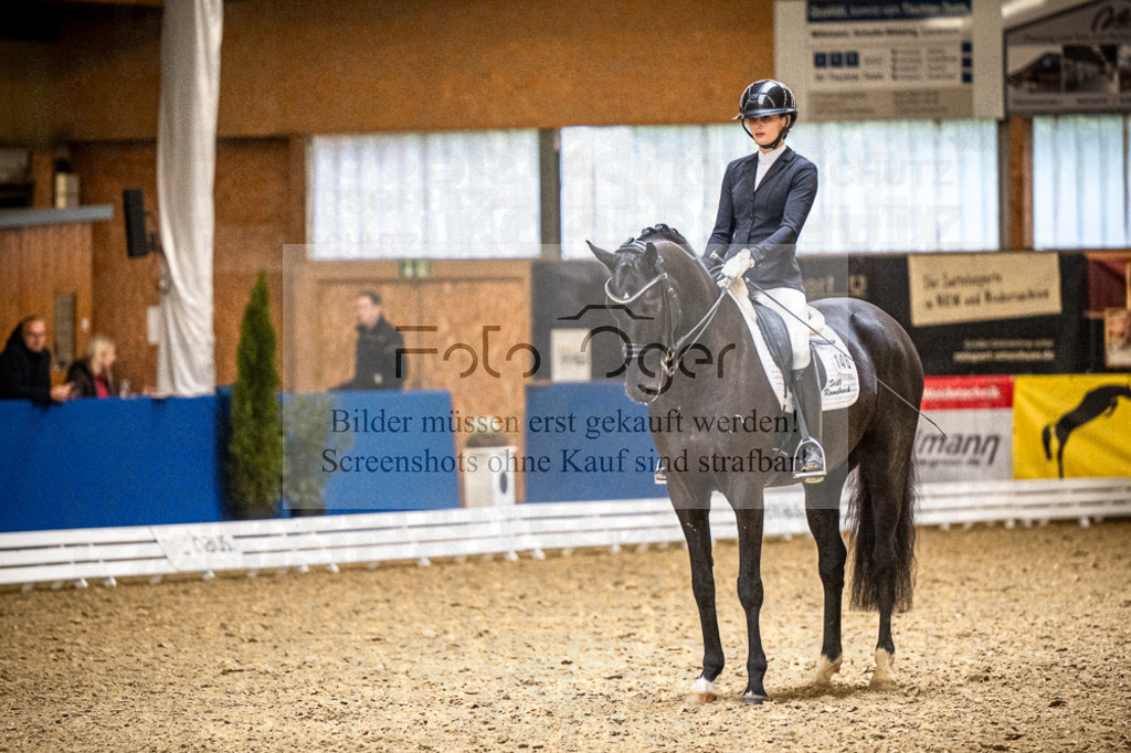 DOS_4233 | Entdecke hochwertige Reitturnierfotos von Foto Oger. Professionell, emotional und authentisch – jetzt Lieblingsmomente im Shop bestellen.Deutschlandweite Turnierfotografie. - Realisiert mit Pictrs.com