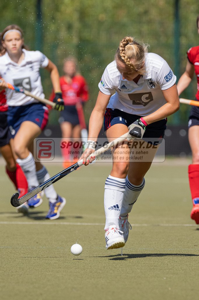 HK_20220903_109620 | 1. Bundesliga Damen Düsseldorfer HC - Berliner HC am 3.9.2022 DHC Düsseldorf, Düsseldorf , Sara Strauss ( Düsseldorfer HC #11 )