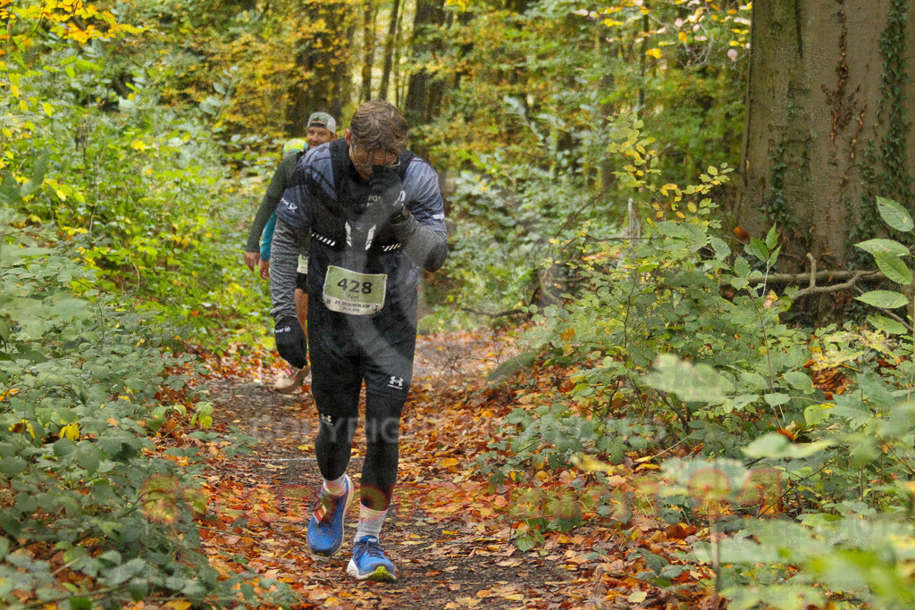 251026_1322_EV4_6840 | Sportfotografie im Rhein-Sieg Kreis, Köln, Bonn, NRW, Rheinland Pfalz, Hessen, etc. Unser Tätigkeitsfeld umfasst den Laufsport vom Volkslauf über den Marathon, Duathlon, Triathon bis zum Ultralauf wie Kölnpfad Ultra oder Schindertrail.