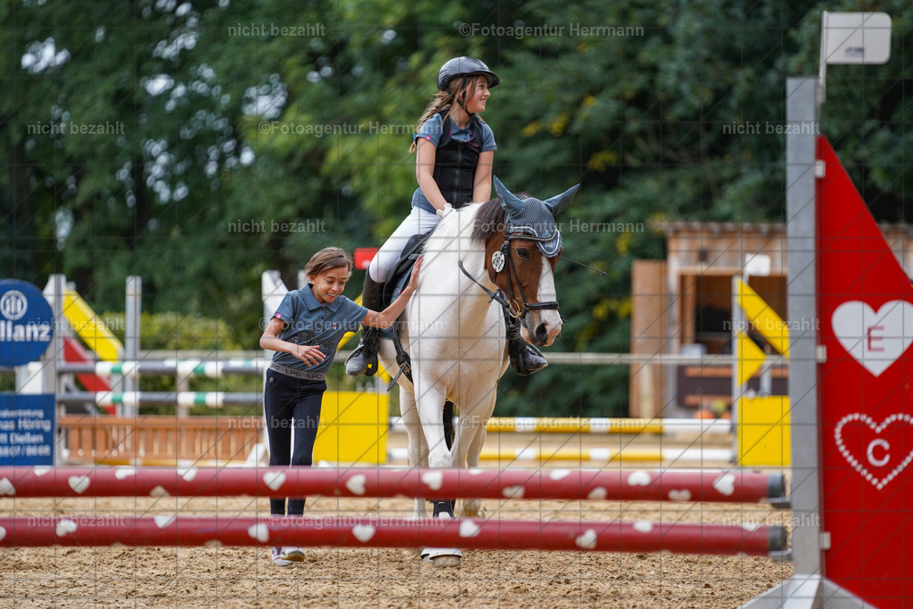 20231008-SN_01631 | Diessen am Ammersee, 2023, Dressur- und Springturnier, Reitsport, Turnierfotografie, Pferdebilder, Reitbilder, Turnierfotografen Bayern, Fotoagentur Herrmann