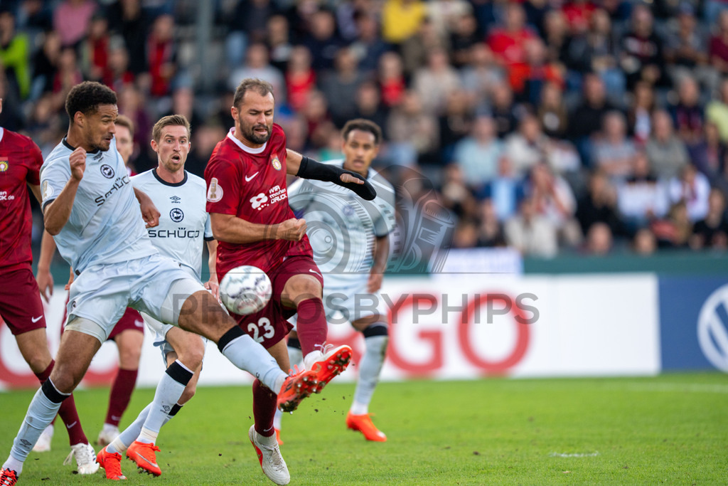 SG Sonnenhof Großaspach vs. Arminia Bielefeld, Fussball, DFB-Pokal, 1. Runde, 22.08.2026 | Fabian Eisele (SG Sonnenhof Großaspach, #23),SG Sonnenhof Großaspach vs. Arminia Bielefeld, Fussball, DFB-Pokal, 1. Runde, 22.08.2026,DFB regulations prohibit any use of photographs as image sequences and/or quasi-video