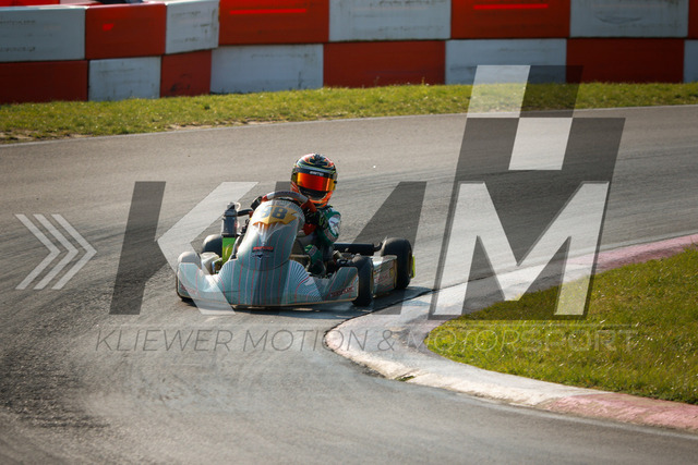 0DKP2077 | Kliewer Motion & Motorsport - Realisiert mit Pictrs.com