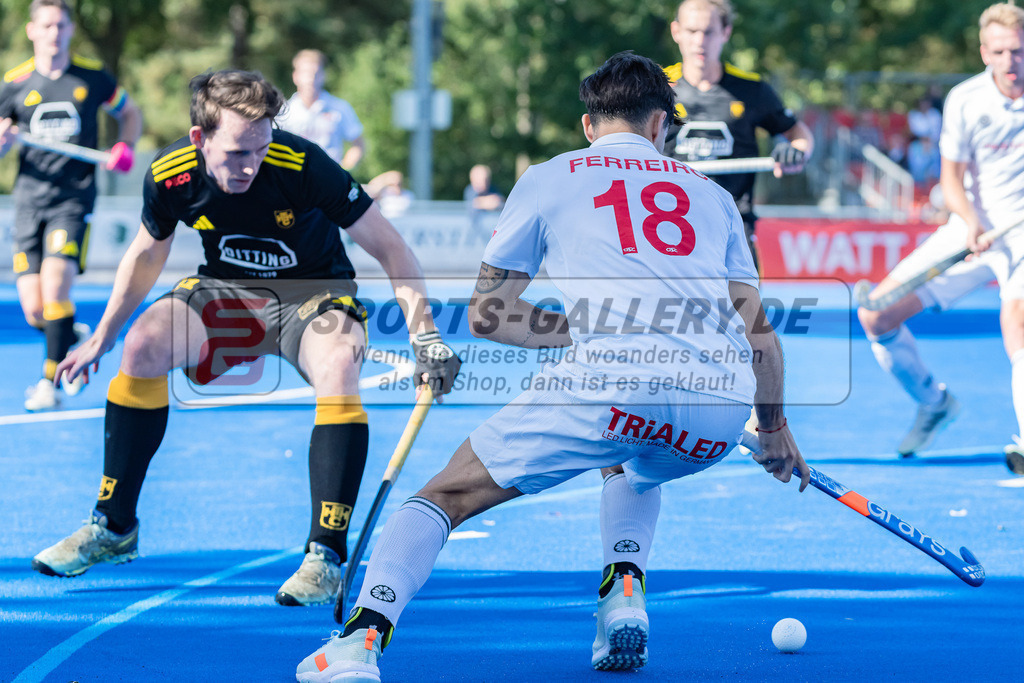 HK_20231001_104906 | 1.Bundesliga Herren Crefelder HTC - Harvestehuder THC am 1.10.2023 CHTC, Krefeld , Martin Ignacio Ferreiro ( Crefelder HTC #18 )