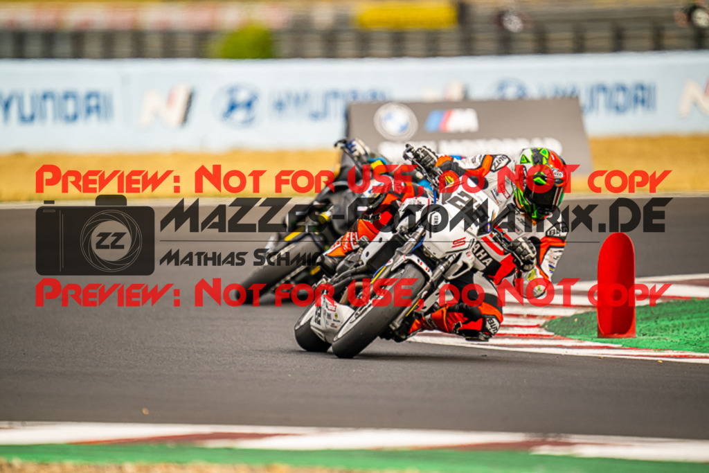 MaZZes_FotoMatrix_220625_1148 | TWINCUP